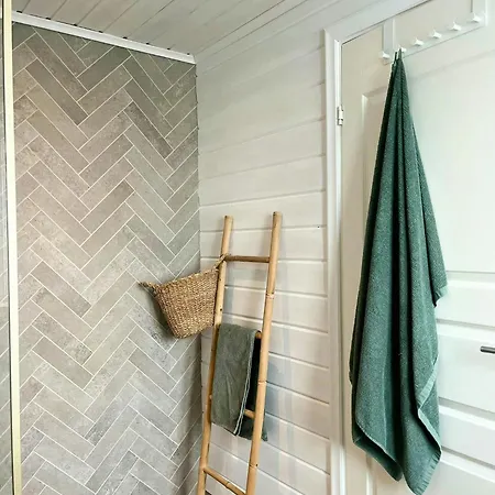 Holiday home Log In Calm Colours And Wilderness Bath *